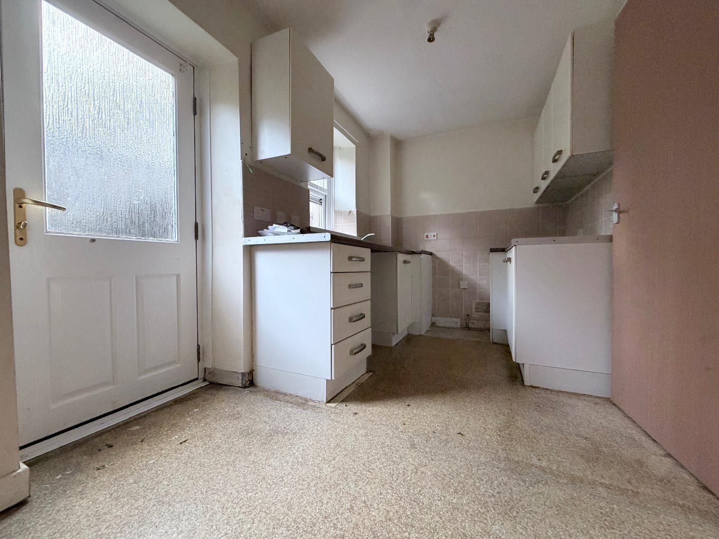 Tynewydd Row, Ogmore Vale, Bridgend County Borough, CF32 7EH